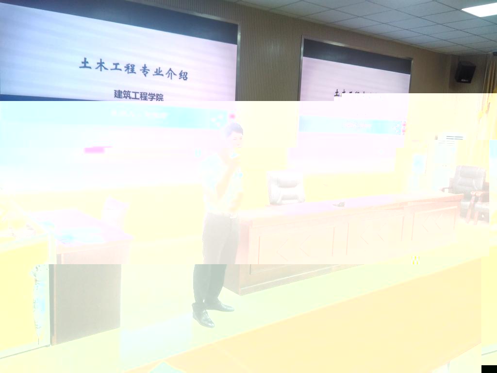 許勝才主任做專業介紹
